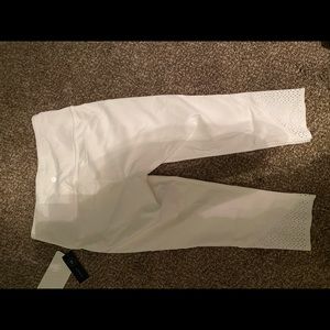 Lululemon Anew crop white pants